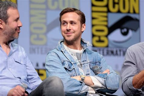 what watch does ryan gosling wear